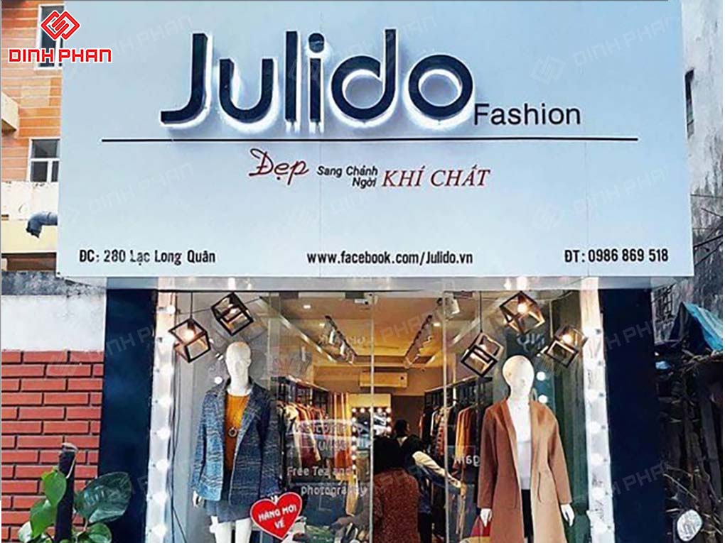 Bảng hiệu shop quần áo quận Tân Phú