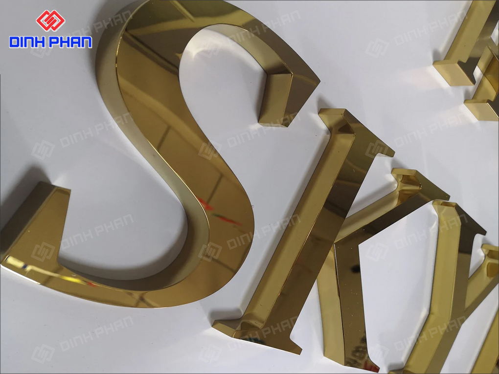Chữ inox vàng nổi 3D