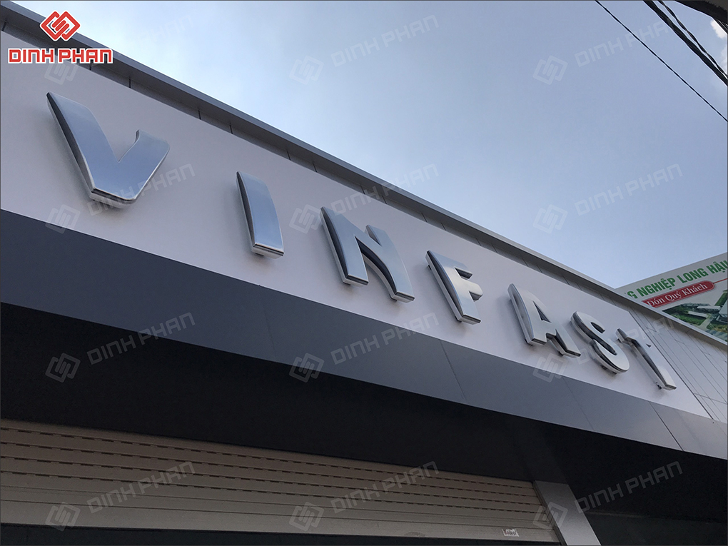 Bảng hiệu showroom